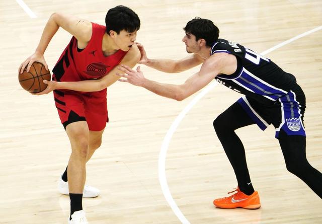 世界杯高清观看-杨瀚森将出战NBA全明星新秀赛